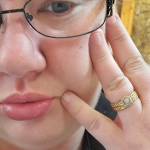 Meet your Posher, Pennie